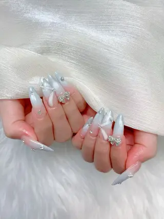 ネイル B·U Nail大宮 長さだし専門店のネイルデザイン