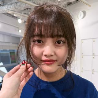 セミロング カラー ヒマリ/ ハイトーン/ベージュのヘアスタイル