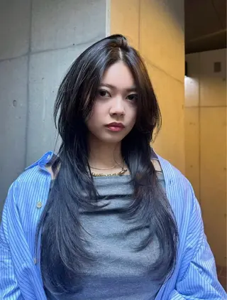 ロング カラー だいち/ブリーチ/ レイヤーカットのヘアスタイル