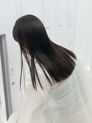 セミロング オオタ ユウトのヘアスタイル