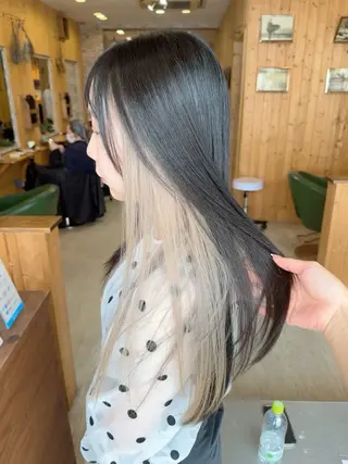 ロング ハイトーン belle ナホのヘアスタイル