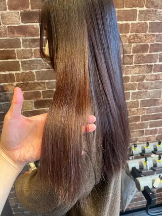 セミロング カラー パーマ ヘアアレンジ メンズ キッズ ネイル マツエク・マツパ アイブロウ 久木原 ゆりのヘアスタイル