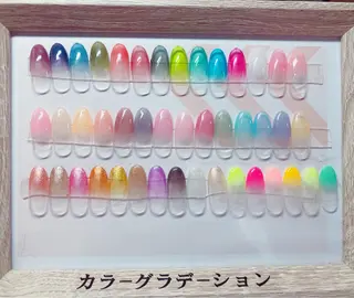 ネイル マジック ミラーのネイルデザイン