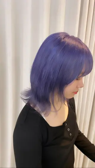 ミディアム カラー Mii. 内田萌々のヘアスタイル