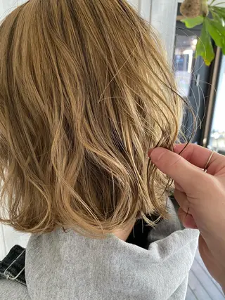 ミディアム カラー 勝河 怜楊のヘアスタイル