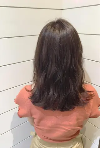 セミロング カラー 🍊新宿南口🍊 ERINAのヘアスタイル