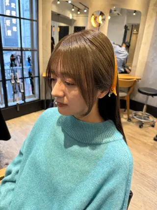 セミロング 新宿/顔周りカット +レイヤー＝しずく♩のヘアスタイル