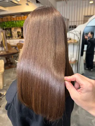 セミロング カラー 🌟学割クーポン多数 すがわら🌟のヘアスタイル
