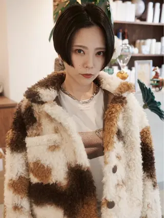 ショート (h)wim ウィムのヘアスタイル