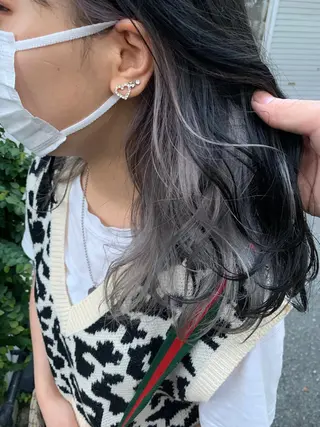 ミディアム カラー スダユーヤ 💫推しカラーウルフのヘアスタイル