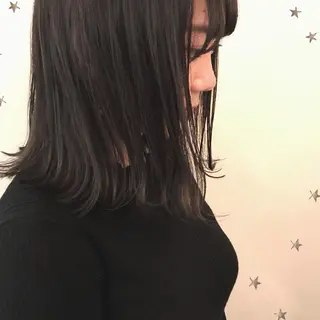 ミディアム カラー 市川 千夏のヘアスタイル