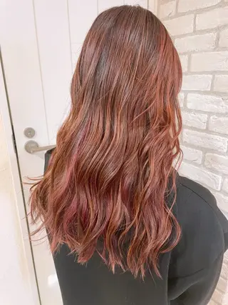 ロング カラー 清水 有実子のヘアスタイル