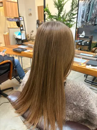 カラー 吉沢 史翔のヘアスタイル