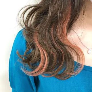 ミディアム カラー エクステ ハイトーン 💭黒崎ハルカのヘアスタイル