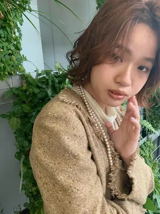 ショート ARMONY秋山輝也 コテ巻き風パーマ特化のヘアスタイル