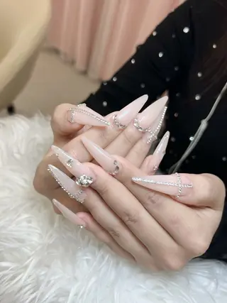ネイル anh nail anne🤍のネイルデザイン