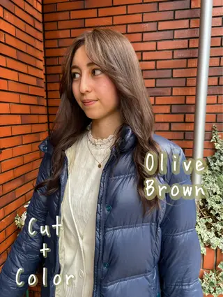 ロング カラー 五十嵐 未悠のヘアスタイル