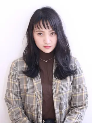 セミロング 【女性指名No.1】 西口直子のヘアスタイル