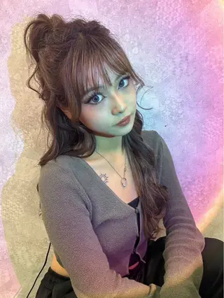 ロング ✩limit まなか 【ハイトーンカラー】のヘアスタイル