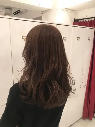 セミロング カラー パーマ ご新規様限定 透明感カラーKANAのヘアスタイル