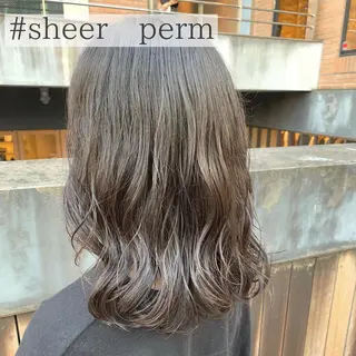 ミディアム カラー パーマ ヘアアレンジ 松田 亮葉のヘアスタイル