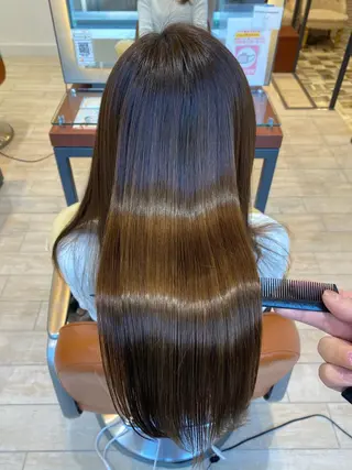 セミロング 美髪矯正透明感カラー 江川 和輝のヘアスタイル