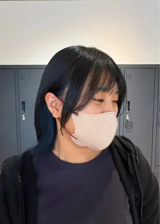 ミディアム カラー 🌊インナーカラー 🐬櫻井海星のヘアスタイル