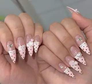 ネイル Julie NailSalonのネイルデザイン