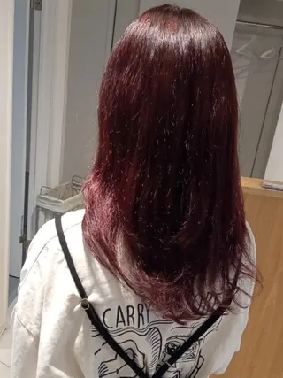 セミロング カラー 佐藤 璃咲のヘアスタイル