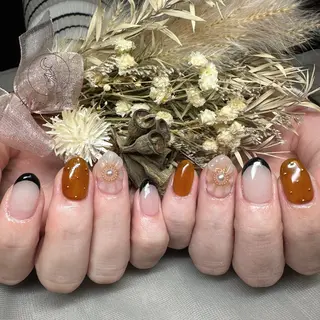 ネイル Moon Nail /栄 大須のネイルデザイン