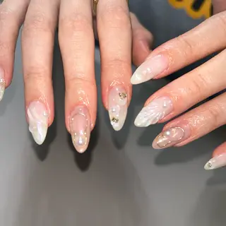 ネイル nailroom sb𓈒𓂂𓏸のネイルデザイン