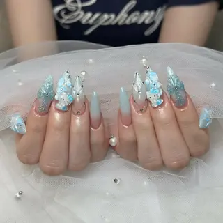 ネイル Julli NailStudioのネイルデザイン