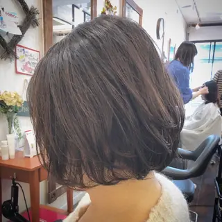 ミディアム カラー パーマ 日比谷 翔太のヘアスタイル