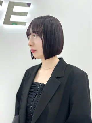 ショート カラー ヘアアレンジ 縮毛矯正🤍 ボブ/ HIKARIのヘアスタイル