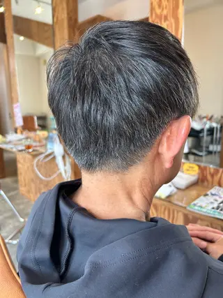 メンズ 鏡原 実和のヘアスタイル