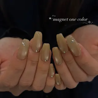 ネイル 𝑟𝑖𝑠𝑎 🕯🤍のネイルデザイン