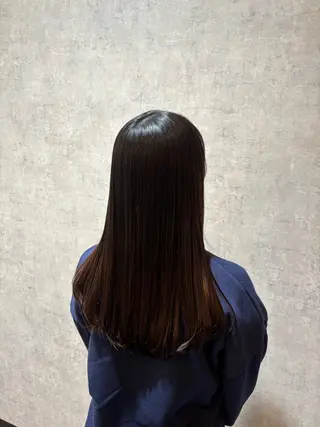 ロング 艶髪/透明感カラー 下山 萌華のヘアスタイル