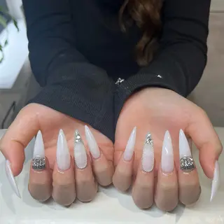 ネイル IROHA nail Ami🐊🎀のネイルデザイン