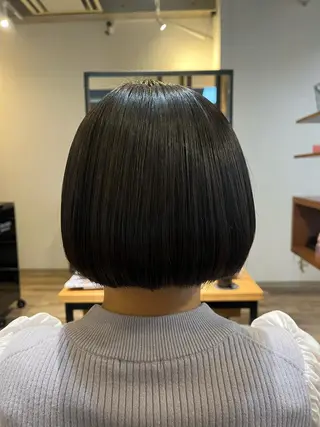 ショート 艶カラー推し! なかはらあかりのヘアスタイル