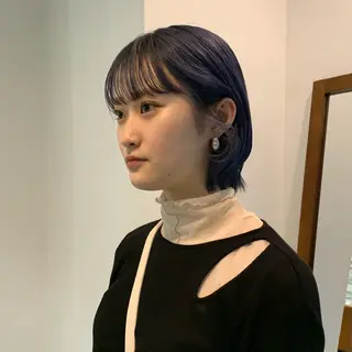 ショート カラー 的場 莉音のヘアスタイル
