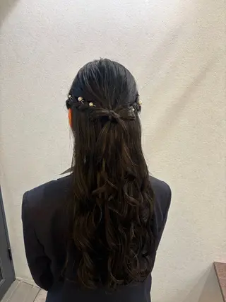 セミロング 🪐海外hair/パ ーマ/暖色/ミミ🌼のヘアスタイル