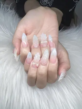 ネイル Lee Nailsのネイルデザイン
