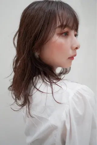 ミディアム 💛🤍U too e’s /店長🧸のヘアスタイル