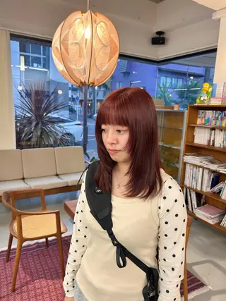 ミディアム カラー 藤原 あかりのヘアスタイル
