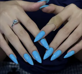 ネイル エリ🫧 nail池袋東口のネイルデザイン