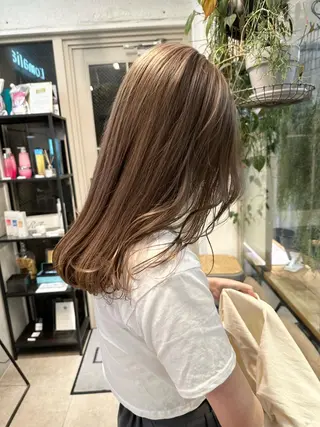 セミロング カラー 縮毛/透明感カラー Mariamu🫧のヘアスタイル
