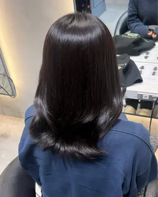 カラー koharu🥣🤎 カット/縮毛矯正のヘアスタイル