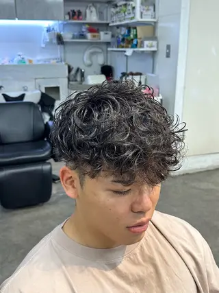 パーマ メンズ fifth/原宿/ カットモデル/カズのヘアスタイル