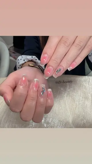 ネイル D-BEAUTY Nailsalonのネイルデザイン