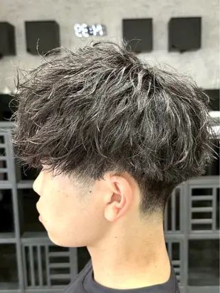 パーマ メンズ ツイスパ/フェザー パーマ特化🔥真裟斗のヘアスタイル